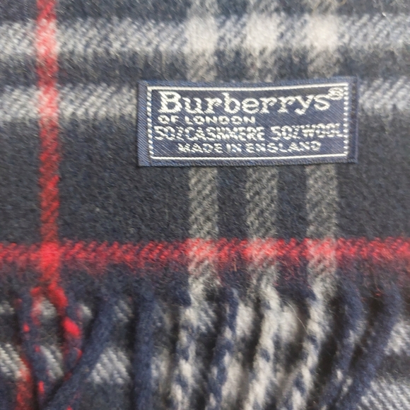 Vintage Burberry cashmere wool scarf. Navy blue red white plaid - Picture 2 of 5